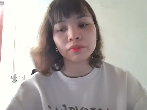 Angela-Eira online show from December 2025 08:09:02 AM