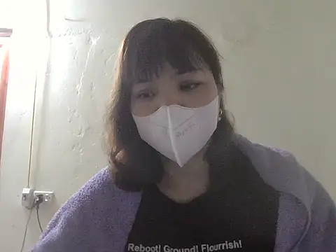 Angela-Eira online show from March 2026 11:32:02 PM