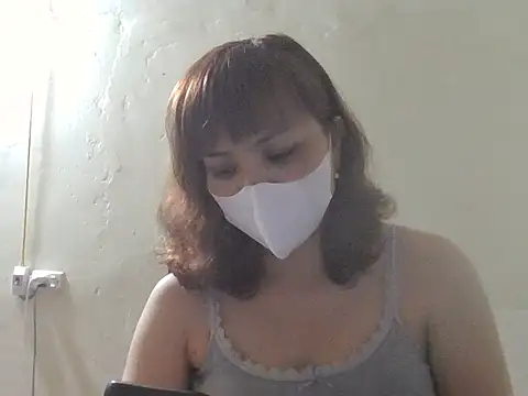 Angela-Eira online show from May 2026 09:48:02 PM