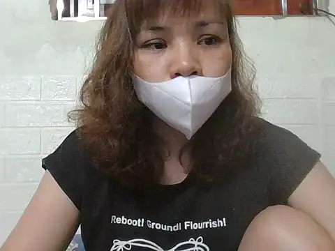 Angela-Eira online show from June 2026 07:23:01 PM