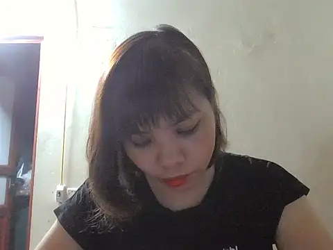 Snapshot of Angela-Eira chatting on September 2025 12:11:01 PM Angela-Eira online show from September 2025 12:11:01 PM