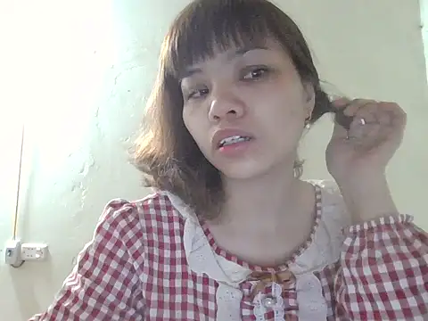Angela-Eira online show from December 2025 08:36:01 PM