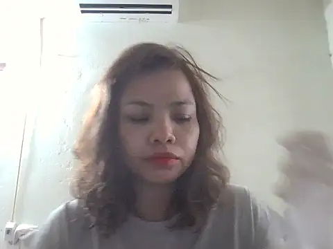 Angela-Eira online show from June 2026 03:18:01 AM