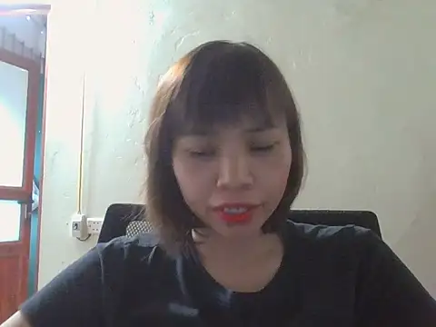 Snapshot of Angela-Eira chatting on September 2025 08:48:01 AM Angela-Eira online show from September 2025 08:48:01 AM