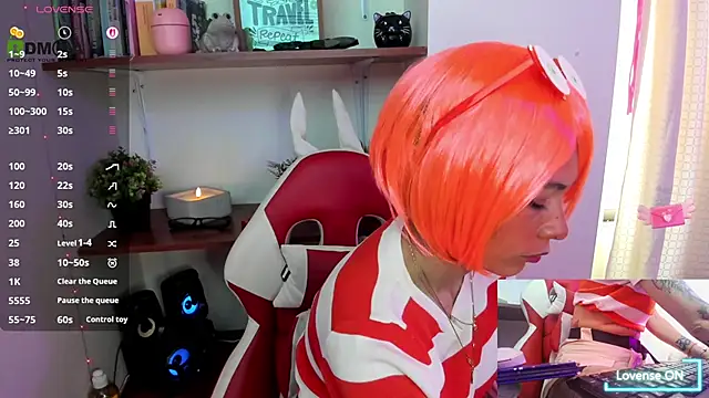 sweetlittlelisa online show from October 2025 06:15:01 PM