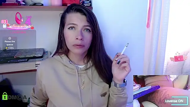 sweetlittlelisa online show from September 2025 09:54:02 PM