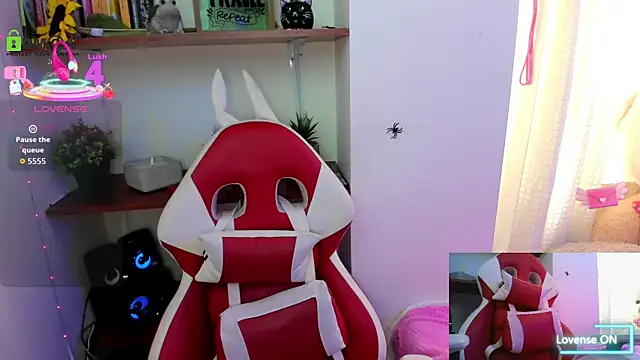 sweetlittlelisa online show from October 2025 04:51:01 PM