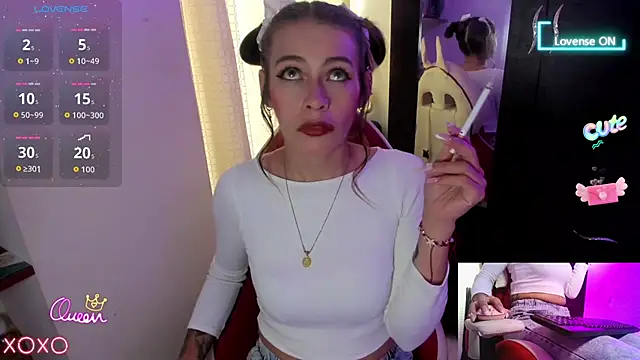 sweetlittlelisa online show from February 2026 07:46:01 PM