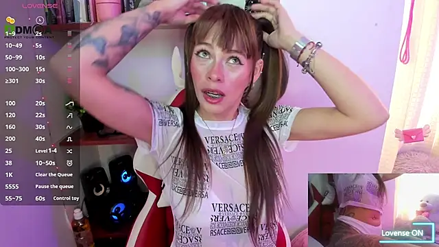 sweetlittlelisa online show from November 2025 07:07:01 PM