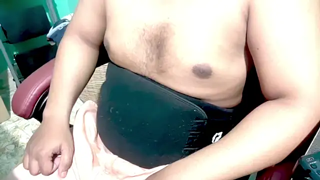 Snapshot of telugu_boy_ chatting on March 2025 02:21:02 PM telugu boy online show from March 2025 02:21:02 PM