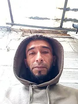 weedmanhot28 online show from January 2026 01:15:02 PM