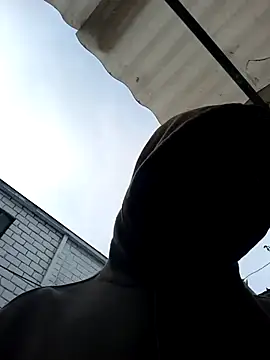 weedmanhot28 online show from October 2025 12:05:02 PM