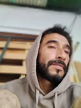 weedmanhot28 online show from April 2026 06:43:01 AM