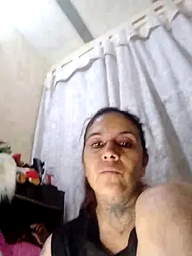Snapshot of Dakary_hot chatting on January 2025 11:22:02 PM Dakary hot online show from January 2025 11:22:02 PM