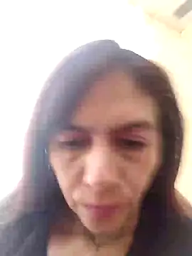 Snapshot of Dakary_hot chatting on January 2025 08:21:01 PM Dakary hot online show from January 2025 08:21:01 PM
