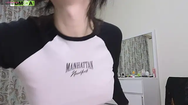 Snapshot of KawaiiNullify chatting on September 2025 05:22:02 PM KawaiiNullify online show from September 2025 05:22:02 PM