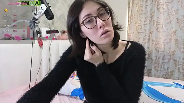 KawaiiNullify online show from December 2025 06:02:01 AM