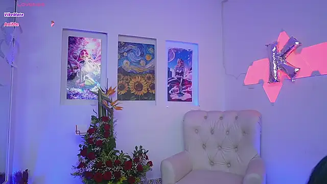 KayraOwen online show from October 2025 11:44:02 AM