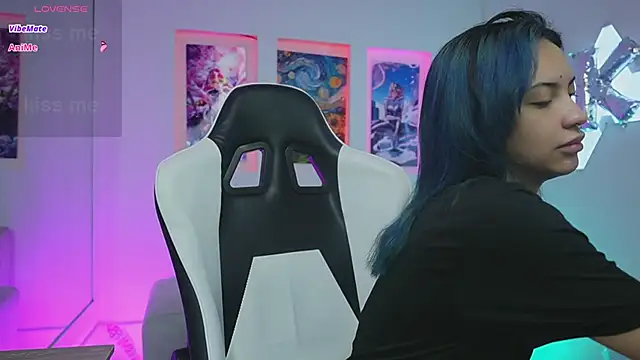 KayraOwen online show from December 2025 12:04:02 PM