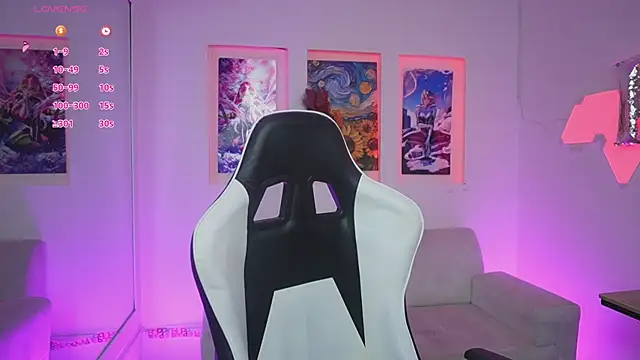 KayraOwen online show from October 2025 11:42:02 AM