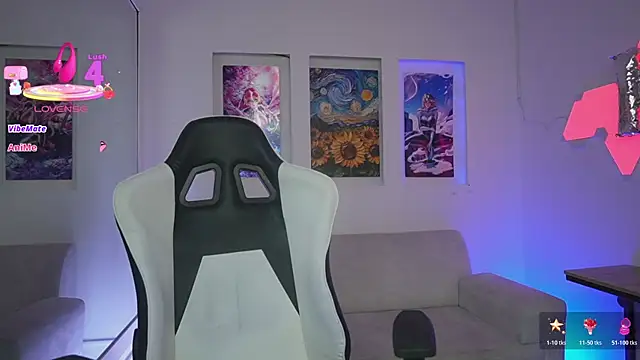 KayraOwen online show from November 2025 12:09:02 PM