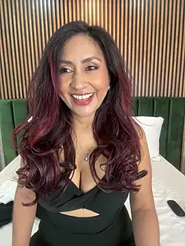 MonicaMoret online show from March 2026 12:49:02 PM