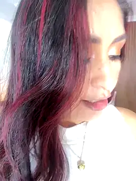 MonicaMoret online show from October 2025 12:28:02 PM