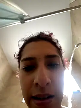 Dahian XXX online show from September 2025 06:41:02 PM