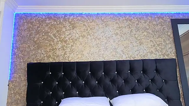 Snapshot of stella_xue chatting on October 2025 10:06:01 PM stella xue online show from October 2025 10:06:01 PM