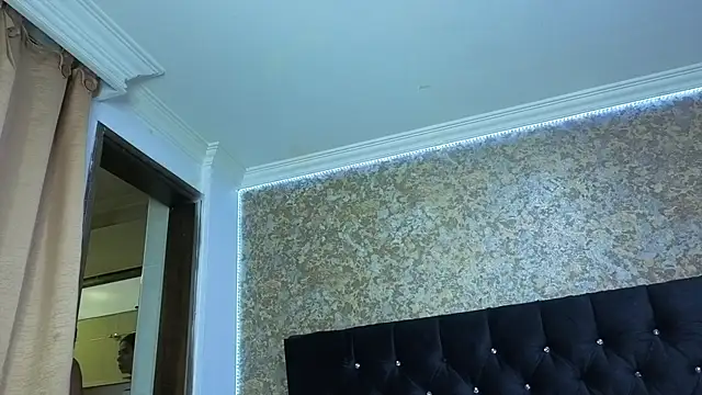 Snapshot of stella_xue chatting on November 2025 08:34:02 PM stella xue online show from November 2025 08:34:02 PM