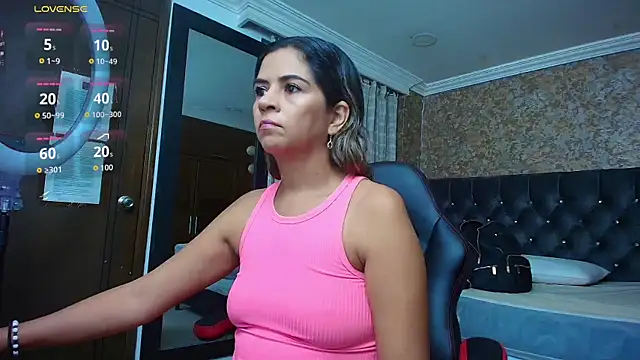 Snapshot of stella_xue chatting on October 2025 09:25:01 PM stella xue online show from October 2025 09:25:01 PM