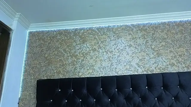 Snapshot of stella_xue chatting on December 2025 09:04:02 PM stella xue online show from December 2025 09:04:02 PM