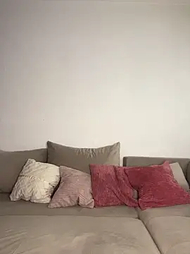 Snapshot of belle98 chatting on December 2024 11:37:02 AM belle98 online show from December 2024 11:37:02 AM