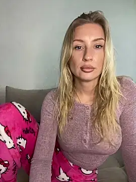 belle98 online show from February 2026 10:04:01 AM