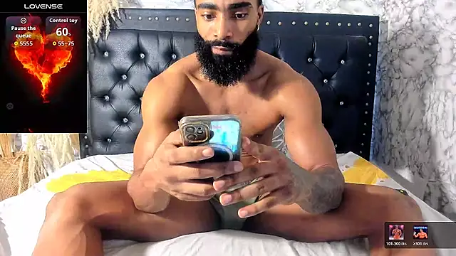 Snapshot of wakanda1995 chatting on February 2026 12:10:01 AM wakanda1995 online show from February 2026 12:10:01 AM