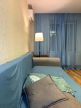 Snapshot of KateMariett chatting on November 2025 11:09:01 PM KateMariett online show from November 2025 11:09:01 PM