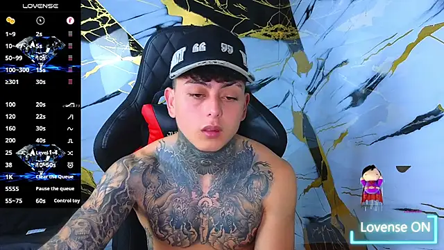 Snapshot of Kevin22_222 chatting on January 2026 05:11:02 AM Kevin22 222 online show from January 2026 05:11:02 AM