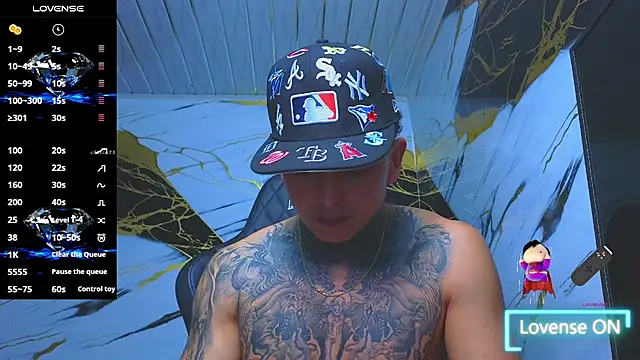 Kevin22 222 online show from November 2025 03:06:02 AM