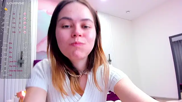 Snapshot of Kelly_Cuutie chatting on March 2025 09:45:02 AM Kelly Cuutie online show from March 2025 09:45:02 AM