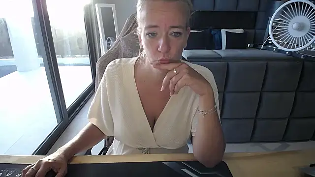 Wendysexyx online show from March 2026 11:16:02 AM