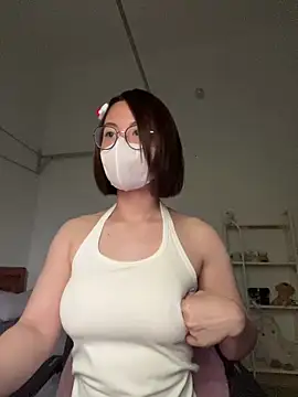 Baby Claraa online show from May 2026 05:45:01 AM