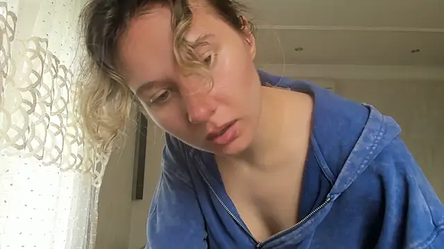 Lilith lutherlow online show from June 2026 09:58:02 AM