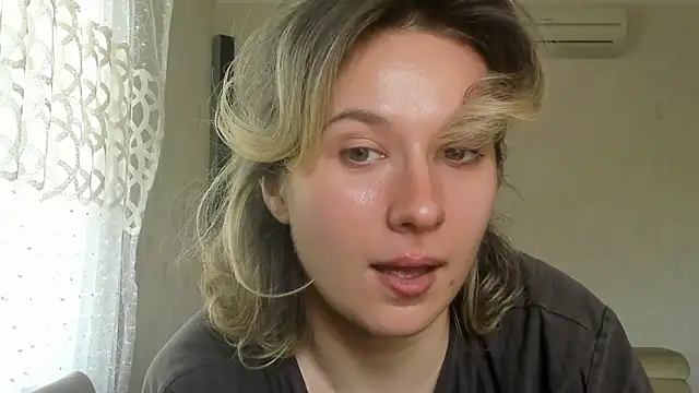Lilith lutherlow online show from June 2026 02:38:01 PM
