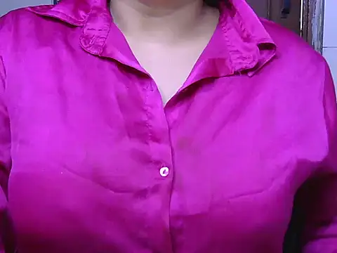 Snapshot of Manpreet_cute chatting on November 2025 06:01:02 PM Manpreet cute online show from November 2025 06:01:02 PM