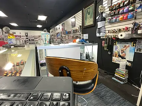 Snapshot of RawRyder8 chatting on February 2025 09:10:01 PM RawRyder8 online show from February 2025 09:10:01 PM