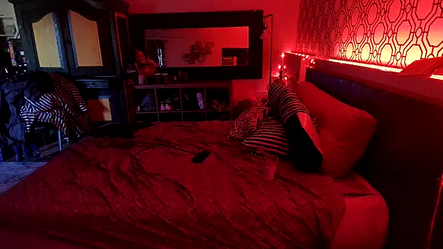 Snapshot of RawRyder8 chatting on October 2025 11:39:02 PM RawRyder8 online show from October 2025 11:39:02 PM