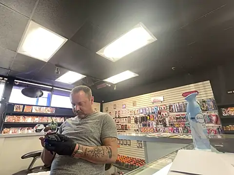 Snapshot of RawRyder8 chatting on February 2025 09:48:01 PM RawRyder8 online show from February 2025 09:48:01 PM