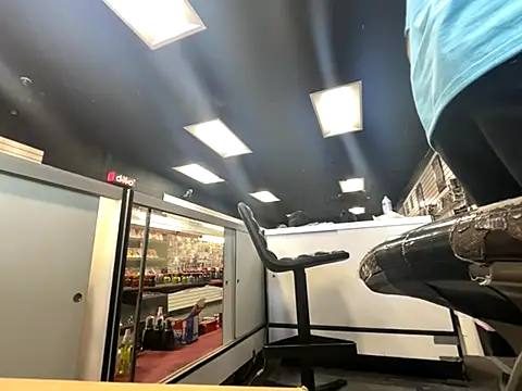 Snapshot of RawRyder8 chatting on November 2025 10:24:01 PM RawRyder8 online show from November 2025 10:24:01 PM