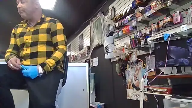 Snapshot of RawRyder8 chatting on October 2025 10:21:02 PM RawRyder8 online show from October 2025 10:21:02 PM