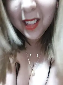 LoNa-daloua online show from March 2026 08:38:02 PM